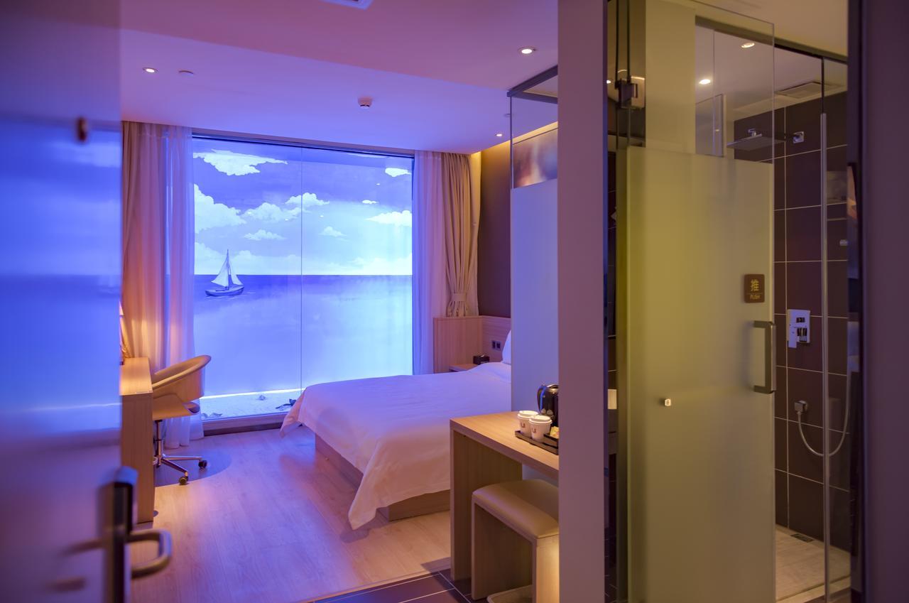 Iu Hotel Zhanjiang Haibin Avenue Xinhaimingchen Exteriör bild